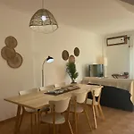 Casa vacanze Moradia V2 - 200m Da Da Oura - Santa Eulália