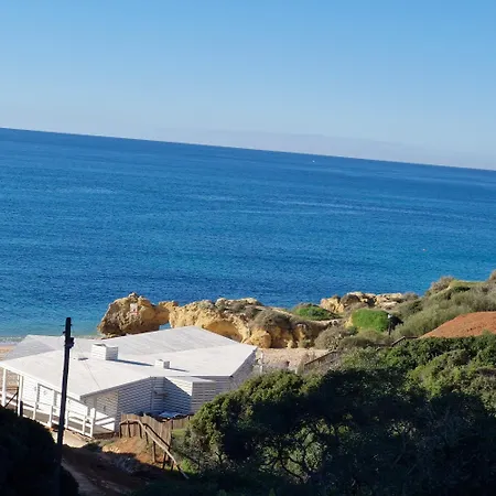 Moradia V2 - 200m Da Da Oura - Santa Eulália