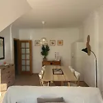 Moradia V2 - 200m Da Da Oura - Santa Eulalia Holiday home