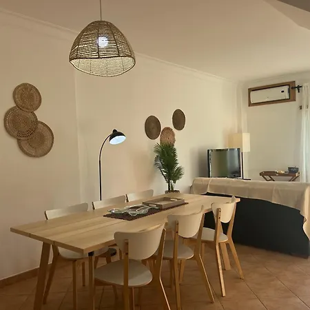 Apartment Moradia V2 - 200m Da Da Oura - Santa Eulalia