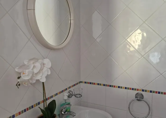 Apartment Moradia V2 - 200m Da Da Oura - Santa Eulalia