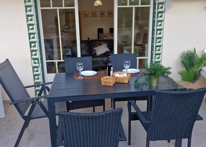 Moradia V2 - 200m Da Da Oura - Santa Eulalia *