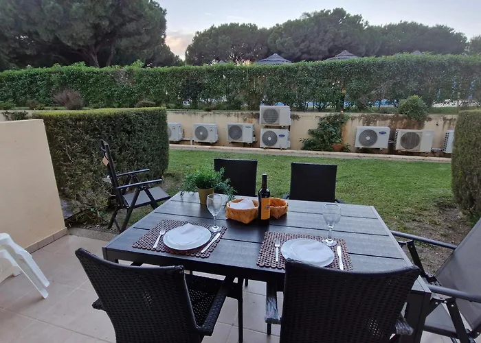 Moradia V2 - 200m Da Da Oura - Santa Eulalia Apartment Albufeira