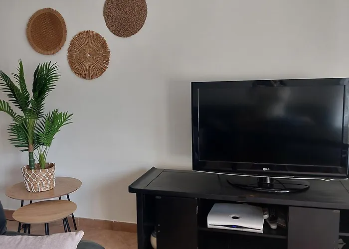 Moradia V2 - 200m Da Da Oura - Santa Eulalia