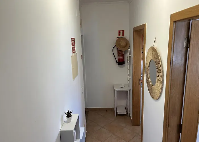 Moradia V2 - 200m Da Da Oura - Santa Eulalia * Albufeira