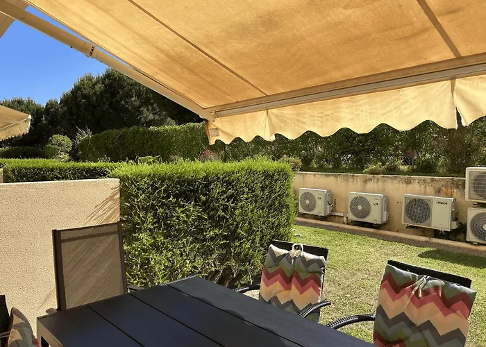 Moradia V2 - 200m Da Da Oura - Santa Eulalia Apartment Albufeira