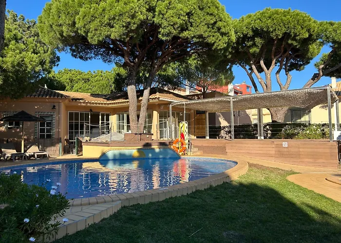 Apartment Moradia V2 - 200m Da Da Oura - Santa Eulalia *