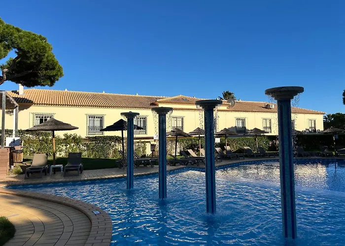 Moradia V2 - 200m Da Da Oura - Santa Eulalia Apartment Albufeira