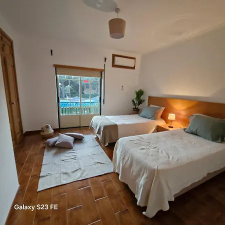 Moradia V2 - 200m Da Da Oura - Santa Eulalia * Αλμπουφέιρα